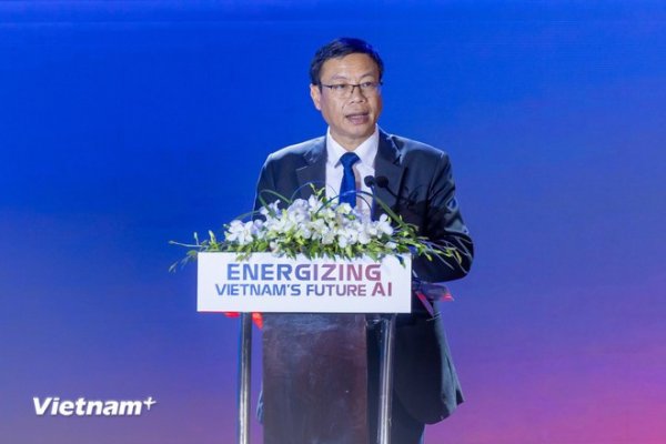 Qualcomm ra mắt Trung tâm AI R&D mới ở Việt Nam