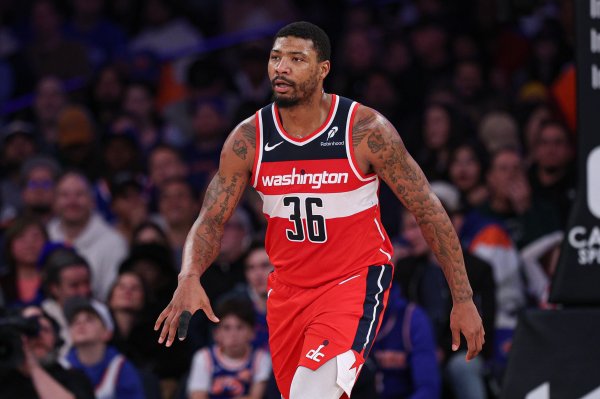 Tăng cường phòng thủ? Lakers và nhiều đội đã thảo luận về khả năng giao dịch của Seble & DAUSUM &AMP; Thông minh