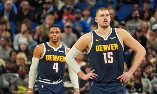 Bản chất của kẻ giết người! Paul đã bị cướp 8+7, Westbrook bị bỏ lại với 13+5+5 và huấn luyện viên không dám yêu cầu nó